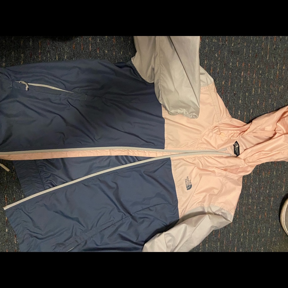 The North face windwall windbreaker